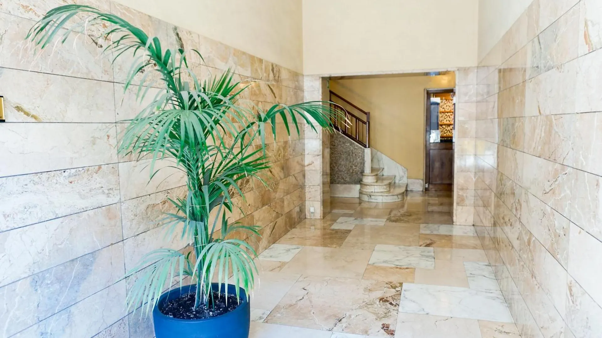 Easy Room Italy Balcony Apartments Milan